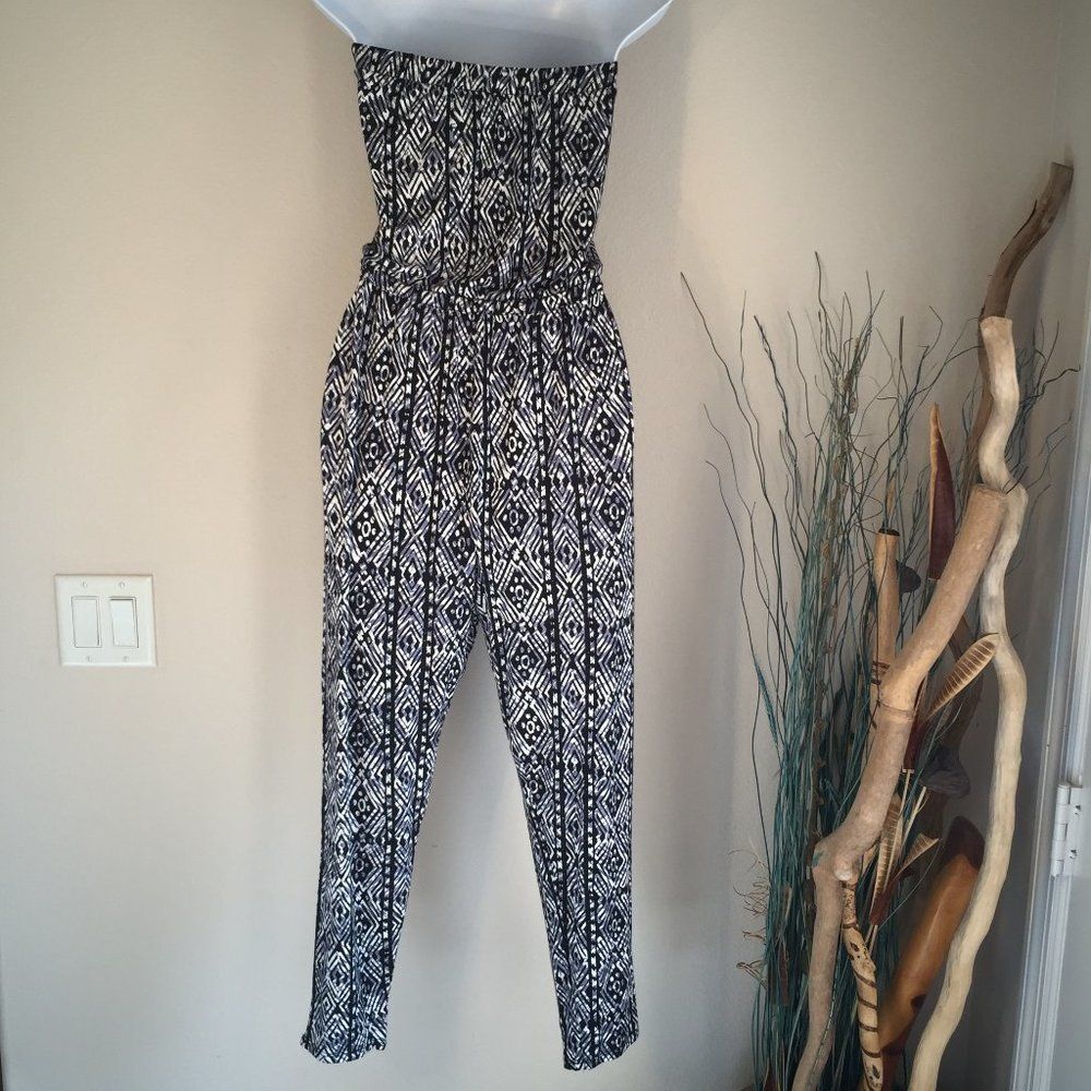 Ambiance jumpsuit strapless gray black cream print tribal SM - Picture 5 of 10